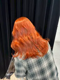 【🌟当日予約限定🌟】1ブリーチ+カラー+トリートメント✨️
