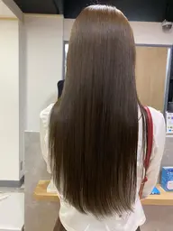 ✨平日限定✨カット✂️+縮毛矯正💇♀️