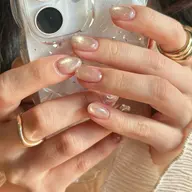 マグネットネイル 角度によって見え方が変わる！シンプルだけど特別感が欲しい方！マグネットネイルで叶います♡