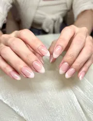 パラジェル使用！フレンチ🩷しっかり甘皮ケア付き⚠️オフなし