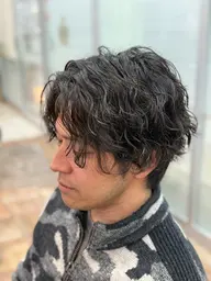 【メンズ限定】ツイスパ・波巻き・ピンパーマ+トリートメント+カット+ReFaウルトラファインバブル