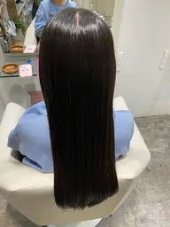 Aujuaトリートメント+縮毛矯正