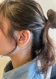 話題の耳ツボジュエリー💎