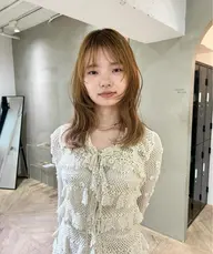 カットで春も可愛いhairに鎖骨下限定