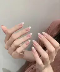 オフ無❤️フレンチネイル(クリアベース)❤️