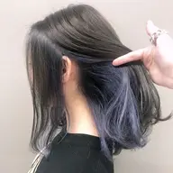 【さりげないオシャレ💃】インナーカラー(ブリーチ込み)+保湿トリートメント