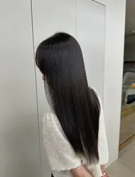 【銀座|最高峰髪質改善】艶髪ストレート+コアセラ酸熱トリートメント✨️