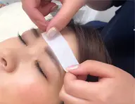【美眉スタイリング】★アイブロウWAX脱毛 (1回)付き5500円