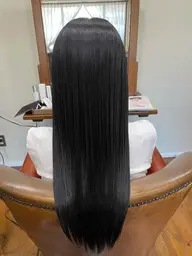 初回と2回目のお客様🧚ストレートヘアでツヤ髪美人🌟【縮毛矯正（ストレートパーマ）】✨¥11000（ブロー込）