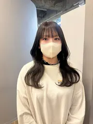 カット、カラー、トリートメント