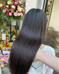 1番人気!傷ませない処理剤付き✨骨格カット✖️カラー✖️シルクトリートメント