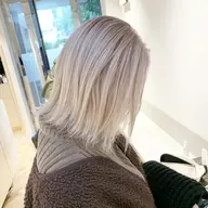 ❤️人気No.1❤️全体カット➕ケアブリーチ➕透明感カラー➕トリートメント