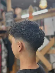 カット+シェービング+ツイストパーマ