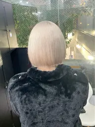 🐰ホワイトブリーチ2回➕オンカラー💕
