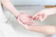 【お疲れが溜まった手のひらへ✋🔥】手のひらリフレ+二の腕リンパケアで根本血流改善