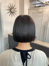 美髪🍀ダメージレス縮毛矯正+保湿Treatment🍀