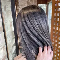 Wカラー(ハイライト、インナー、追いブリーチ含む)