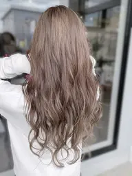 ⭐️美髪に大変身⭐️カット+アディクシーカラー+質感補正保湿トリートメント