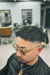 カット+ヘッドスパ+眉毛(#池袋#フェード#センパーハート#サイドパート#マッシュ#ウルフカット#メンズカット#メンズ)