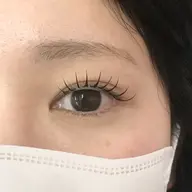 まつ毛パーマ×エクステ（​〜​60本）💖パーマのボリューム・長さが物足りないと感じる方にオススメ❣️アイシャンプー込🌈