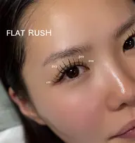 🌈マツエクフラットラッシュ（80​〜​100本）【3W以内 リペア】🌈