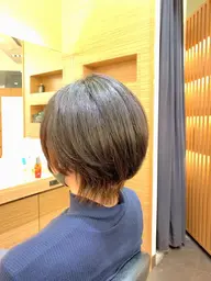 急募6/25土カット＋トリートメント※女性限定18時半〜19時ごろ⚠️3cm以上切れる方でショートにさせて頂ける方