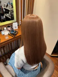 【初めての方限定‼️】艶カラー+4stepトリートメント🫧✨