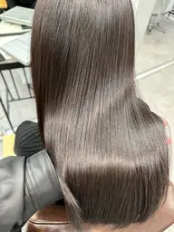 【期間限定】絹髪質感⭐️髪質改善ストレート+プラチナトリートメント