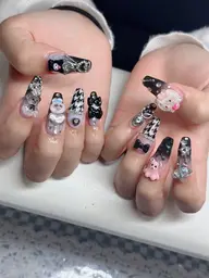 ネイルチップ10本長さ出し 💕おぱんちゅううさぎ💕ゴテゴテネイル