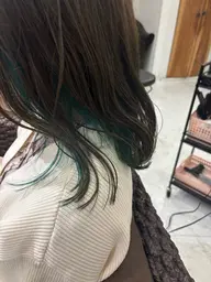 カット✂️＋インナーカラー💙