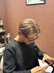 カット&ワンブリーチWカラー✩.*˚