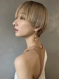 9日空きあり⭕️ブリーチオンカラー＋3step treatment🫧　（全頭ブリーチさせていただける方🫶）