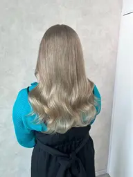 【ハイトーン好きの方必見👀✨】カット+ダブルカラー+2種トリートメント🫧(長さによって料金変動)