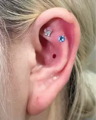 耳ツボジュエリー💎💞両耳合わせて3粒まで!(初回限定)
