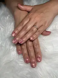 うるちゅるシンプルネイル🫧🌿