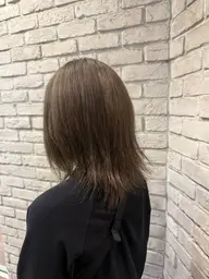 【ブリーチ+カラー+トリートメント】 うるツヤハイトーン✨
