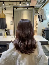 🎀トーンダウンされたい【ミディアム】の方限定🎀弱酸性カラー+カット+トリートメント