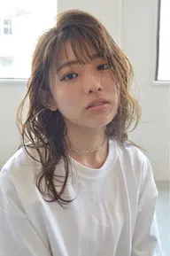 ブリーチなしワンカラー（シャンプーブロー込み）¥5500