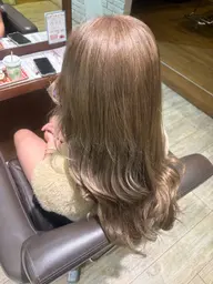 🌙おすすめメニュー🌙 透明感カラー+艶髪トリートメント