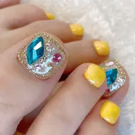 【持ち込みOK】フットネイル*お好きなカラー+親指アート2本