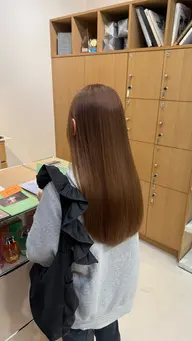 【ツヤ・透明感✨】イルミナカラー+Aujuaトリートメント