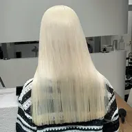 🌟3cm以内ブリーチリタッチ+フルカラー(パーマ、縮毛矯正履歴のある方は×)