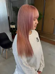 ♡ 全体ブリーチカラー＋トリートメント♡