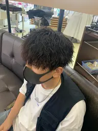 メンズカット+ツイスト/スパイラルパーマ(他のパーマも可能🙆♀️)+トリートメント+セット付き🤍