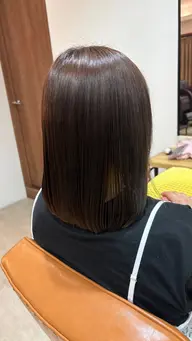 【🌻8月限定🌻】お顔周り・似合わカット💇🏻‍♀️＆🫧髪質に合わせたトリートメント付き🫧