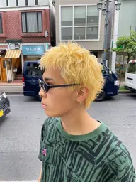 👱🏻♂️メンズダブルカラー(ブリーチ込み) {ケアブリーチ +¥1650}