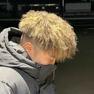 スパイラルパーマorスペインカール