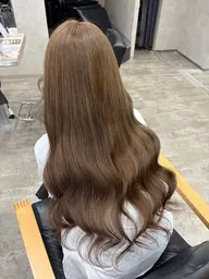 【ハイトーンの方向け🌟】ダブルカラー(リタッチ+オンカラー)+3stepトリートメント🫧※日曜.祝日限定!!