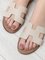 ᖴOOT 1カラー ¥7,590→¥5,500