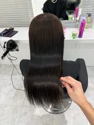 🩶平日限定メニュー🩶メンテナンスカット&広がりを抑える艶髪髪質改善ストレート✨